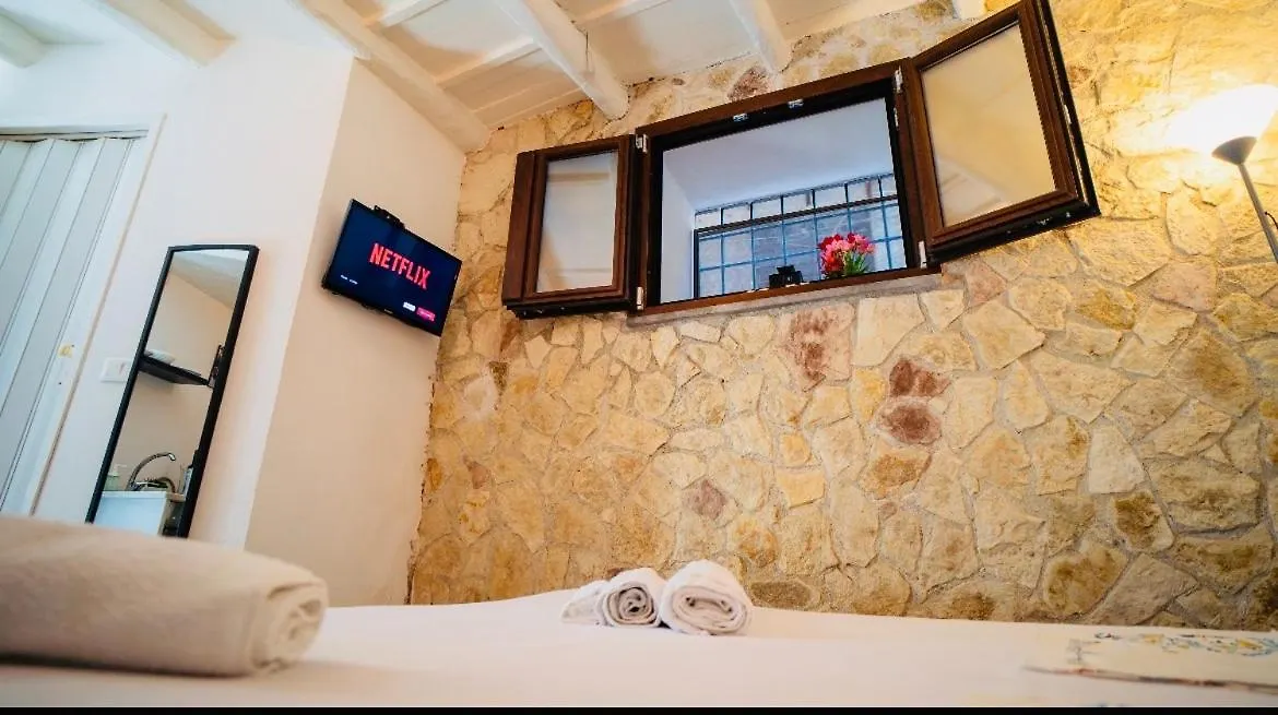Albergheria Little Home Palermo Casa vacanze