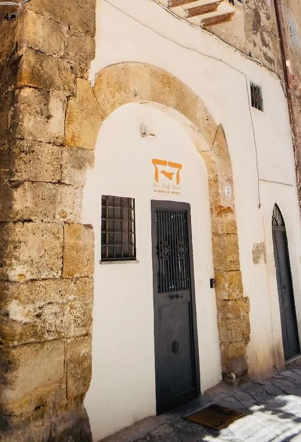Dom wakacyjny Albergheria Little Home Palermo